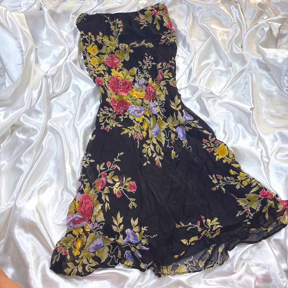 y2k Lola P maxi skirt Black Excellent Floral Sequin Ruffle Hem M